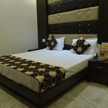 Heritage Inn New Delhi Exterior photo